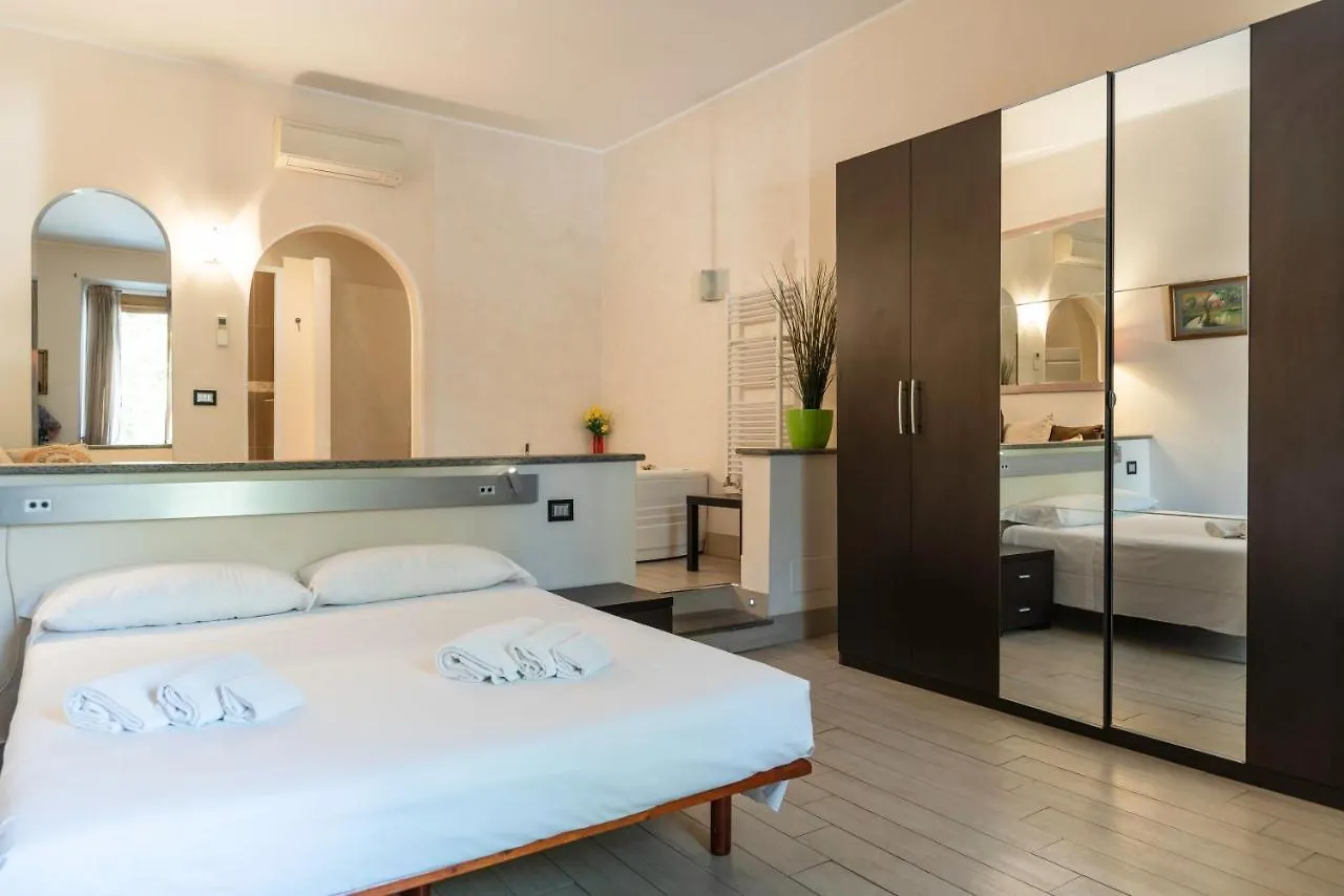 Tiberina Apartments - Rome Trastevere