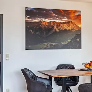 https://alpblick-apartment-alpspitze.com-bavaria.com
