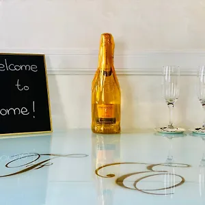 Frattina Elegance Apartamento