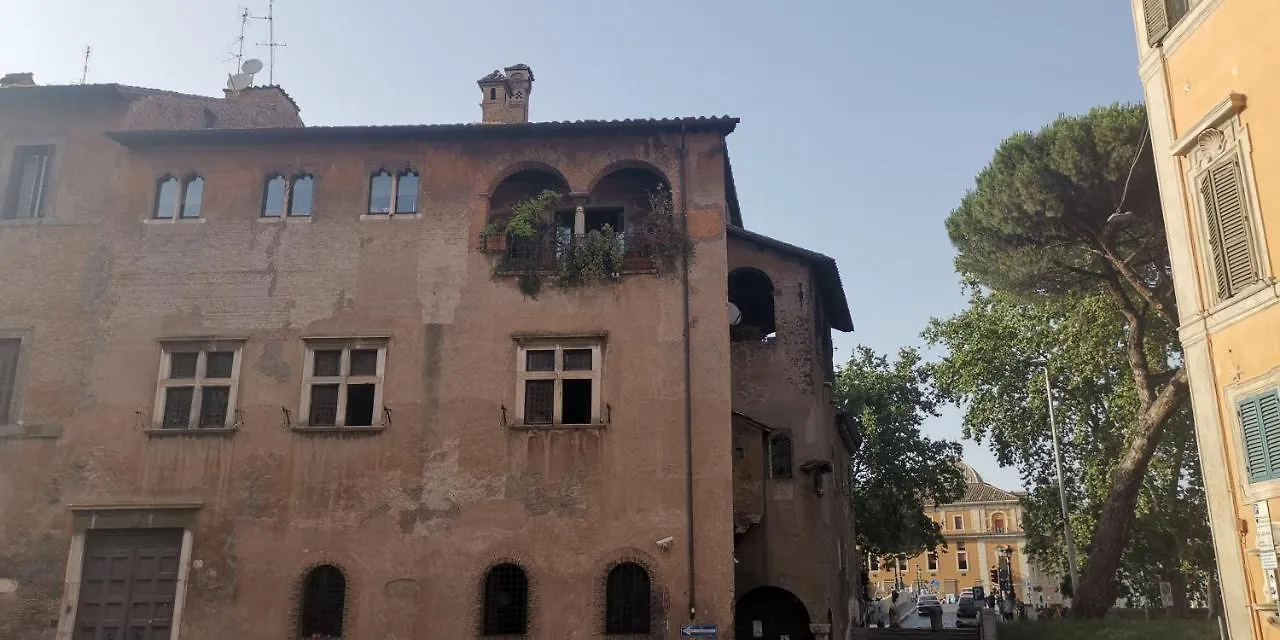 Tiberina Apartments - Rome Trastevere