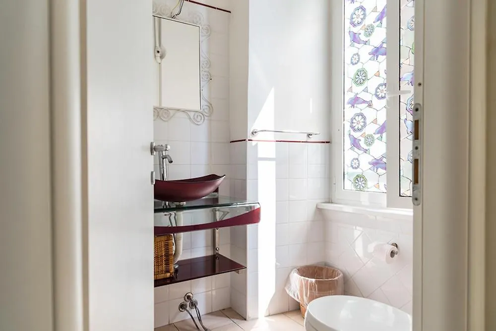 Tiberina Apartments - Rome Trastevere